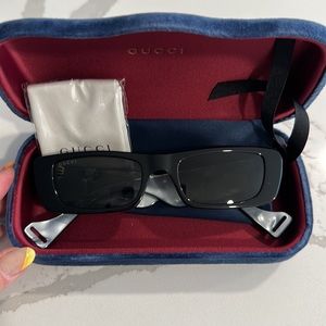 Authentic GUCCI sunglasses - slim rectangular